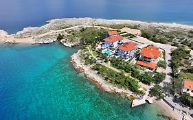 Villas Punta Silo - Luxury Apartments With Pool